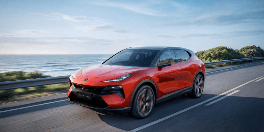Lotus frappe fort : son Eletre X hybride promet 952 ch et plus de 1 200 km d’autonomie