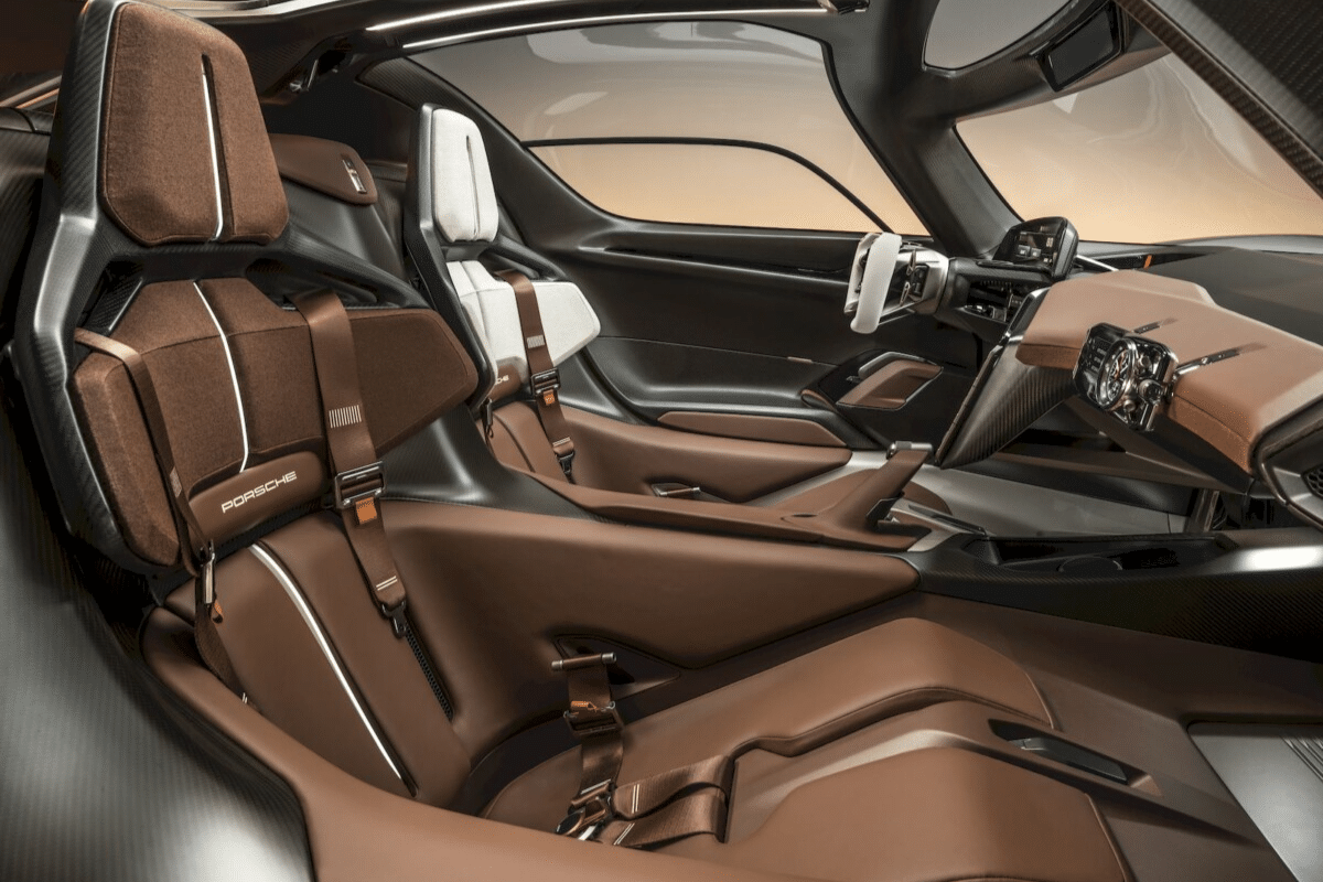 Porsche Mission X design intérieur