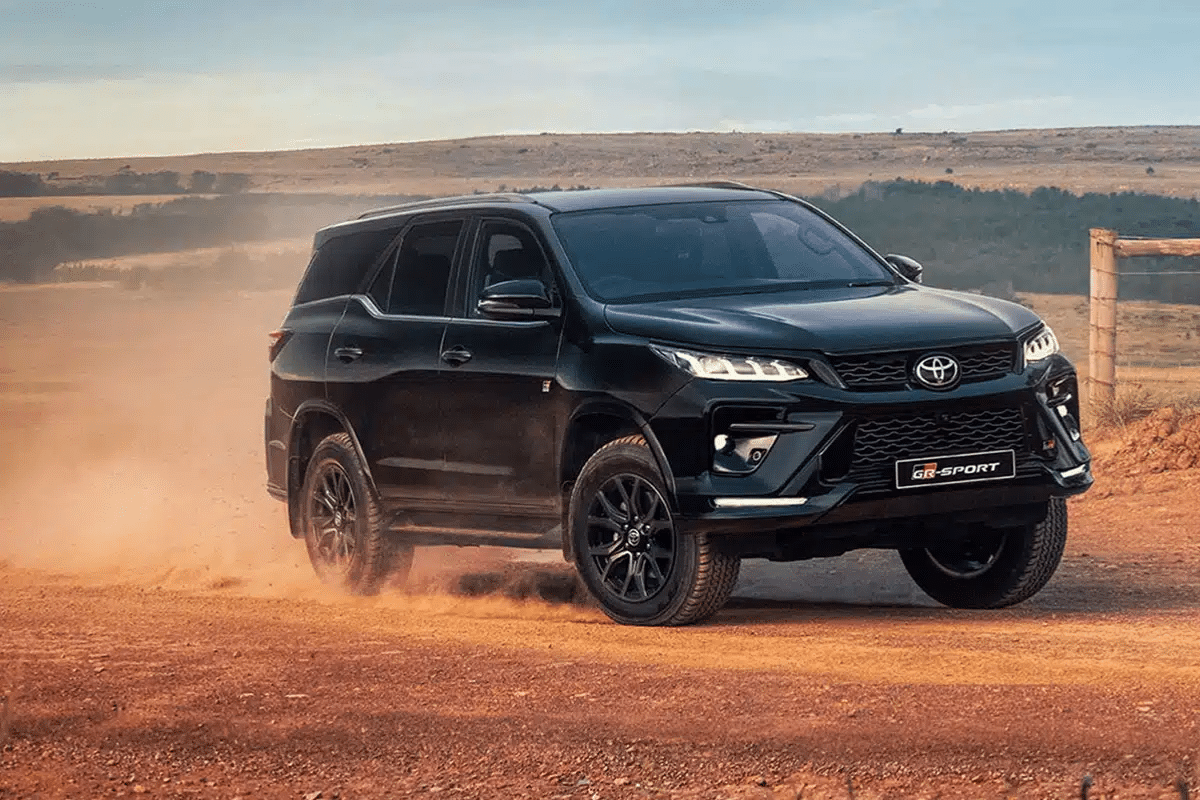 Toyota 4×4 low cost design extérieur