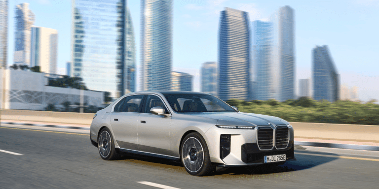 BMW Série 7 : ce qui change avec cette nouvelle version plus technologique que jamais