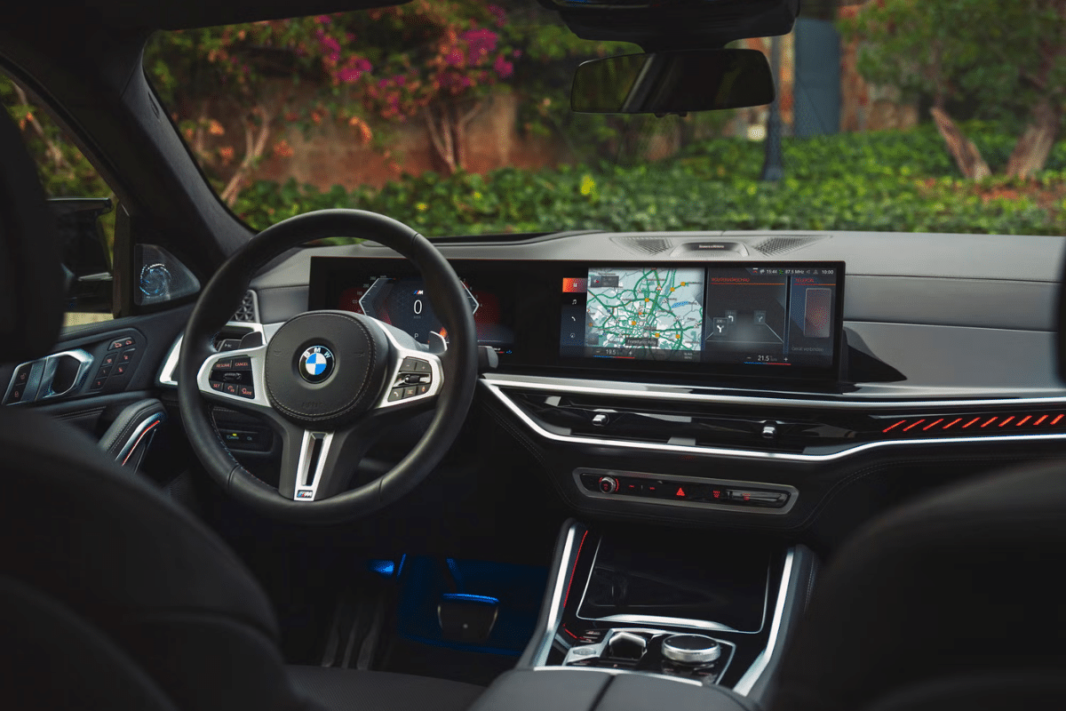 BMW X6 2027 design intérieur