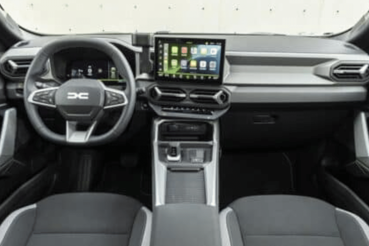 Bigster Hybrid-G 4×4 vue du volant