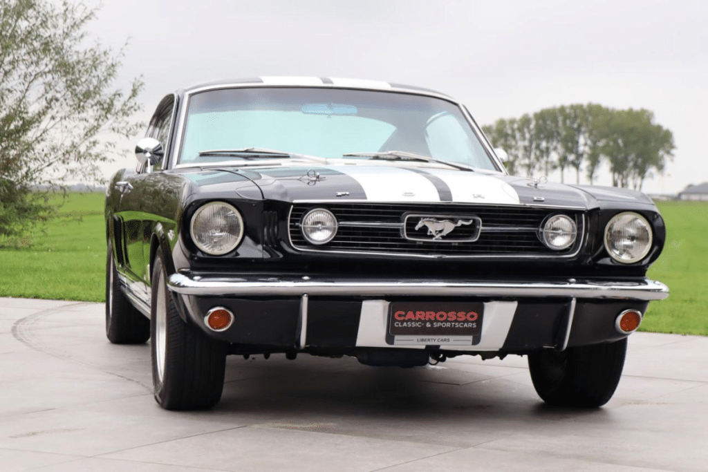 FORD Mustang Fastback - 1966