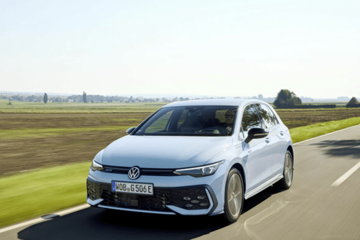 Golf et le T-Roc vue de face