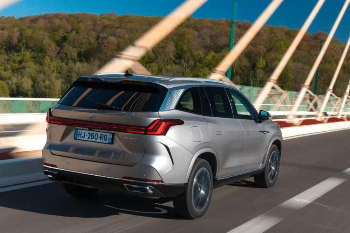 MGS9 PHEV (2026) vue de derrière
