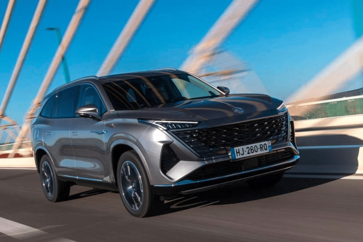 MGS9 PHEV (2026) vue de face