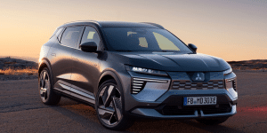 Vous cherchez un Scénic électrique moins cher ? Voici le bon plan à saisir chez Mitsubishi