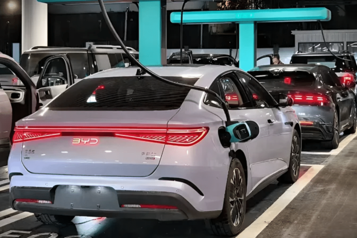 Station de recharge Flash Charging de BYD