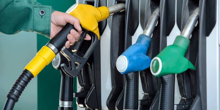 Aide carburant de 100 euros : le formulaire est enfin en ligne, voici qui peut vraiment la toucher