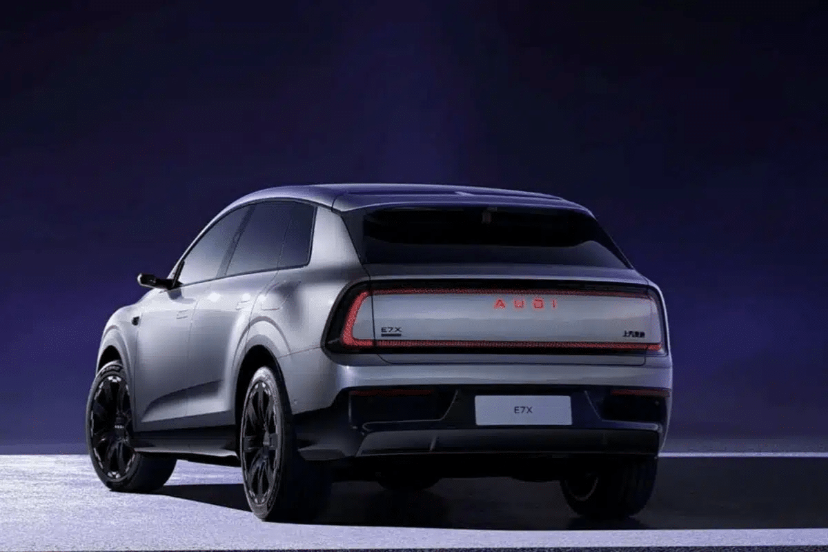Audi E7 Sportback vue de derrière