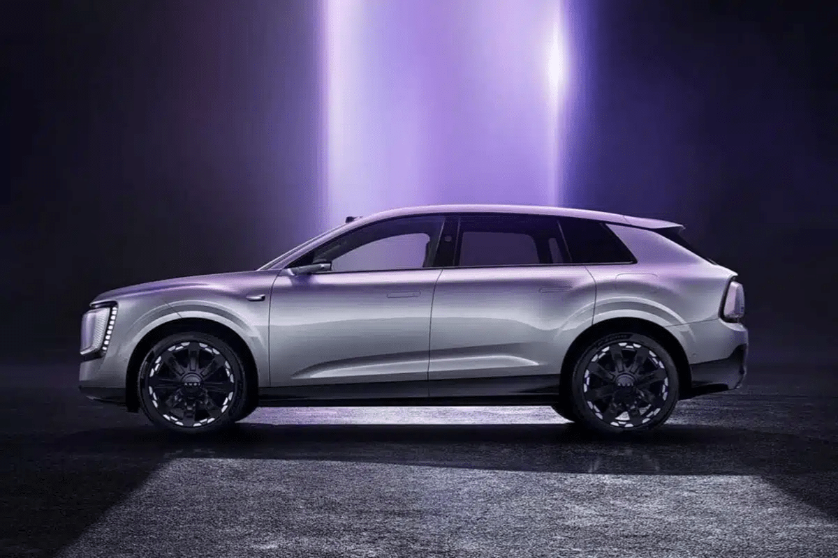 Audi E7 Sportback vue de profil