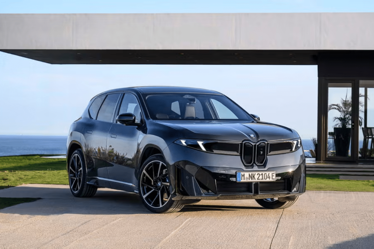 BMW iX3 2027 vue de face