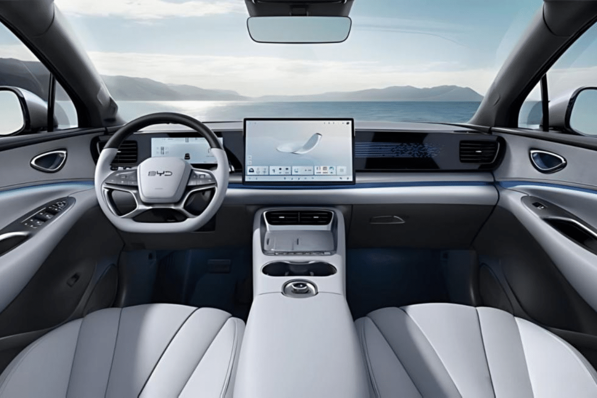 BYD Sealion 06 DM-i design intérieur