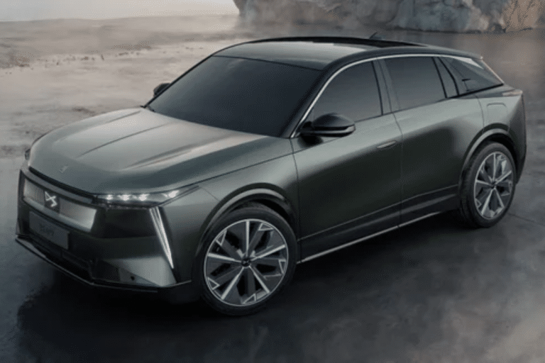 Ouverture des commandes de la DS N°7 : DS Automobiles promet une expérience inédite sur la route
