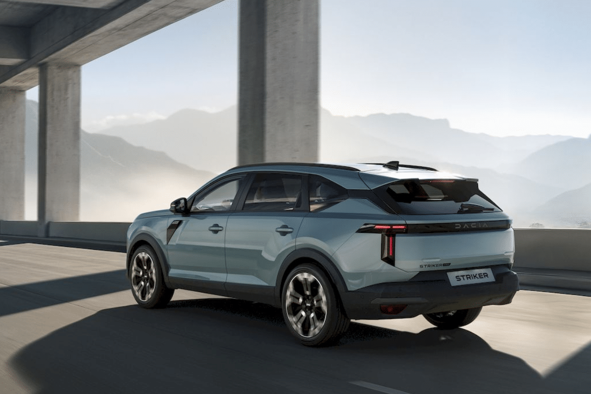 Dacia Striker (2026) vue de derrière