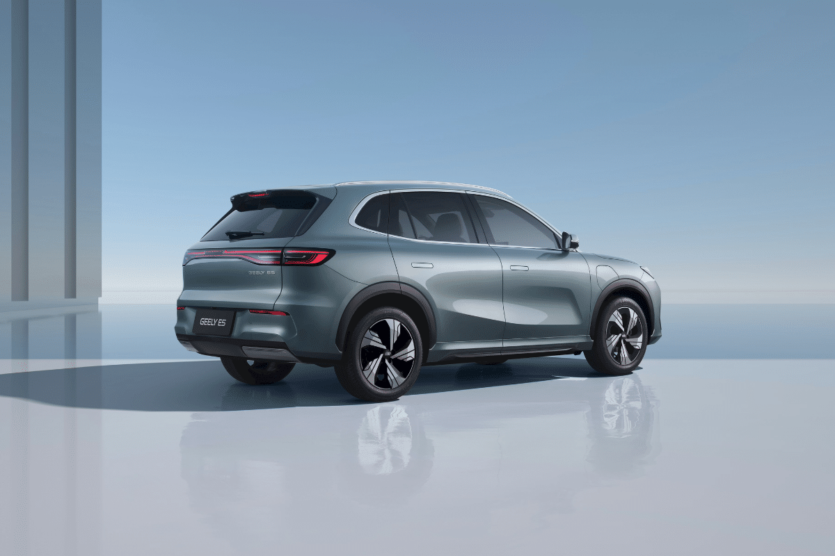 Geely E5 vuee arrière