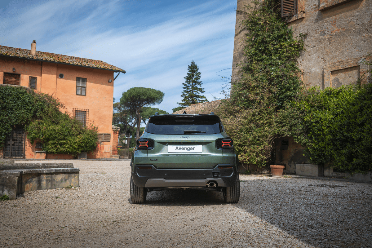Jeep Avenger vue arrière
