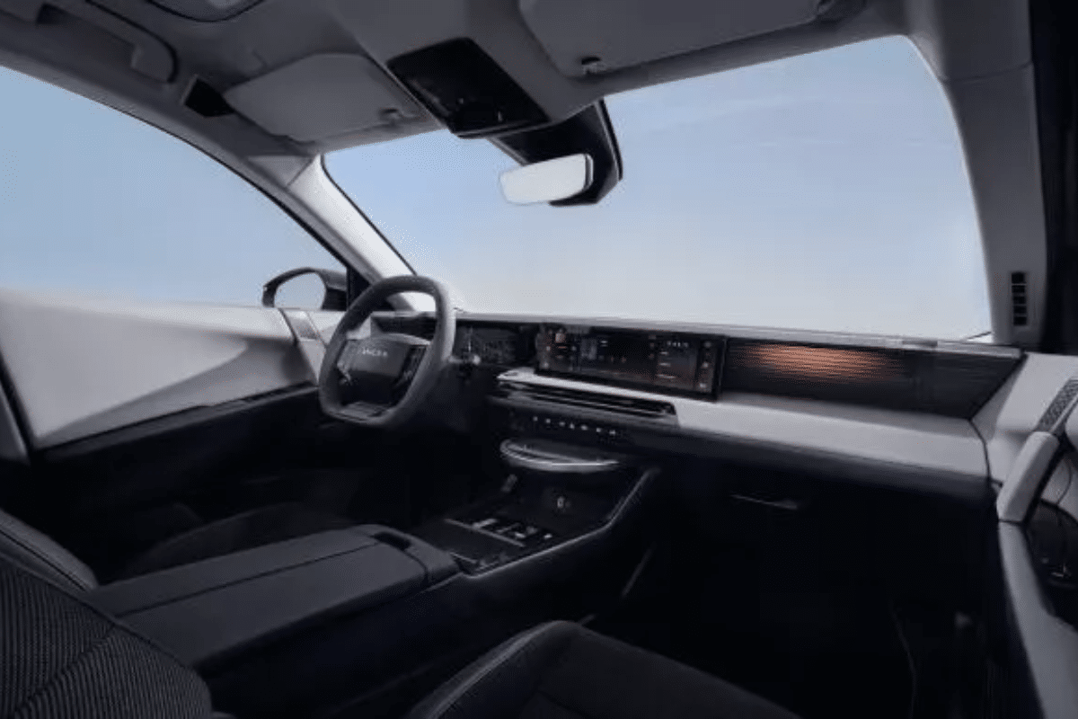 Lancia Gamma (2027) vue du volant
