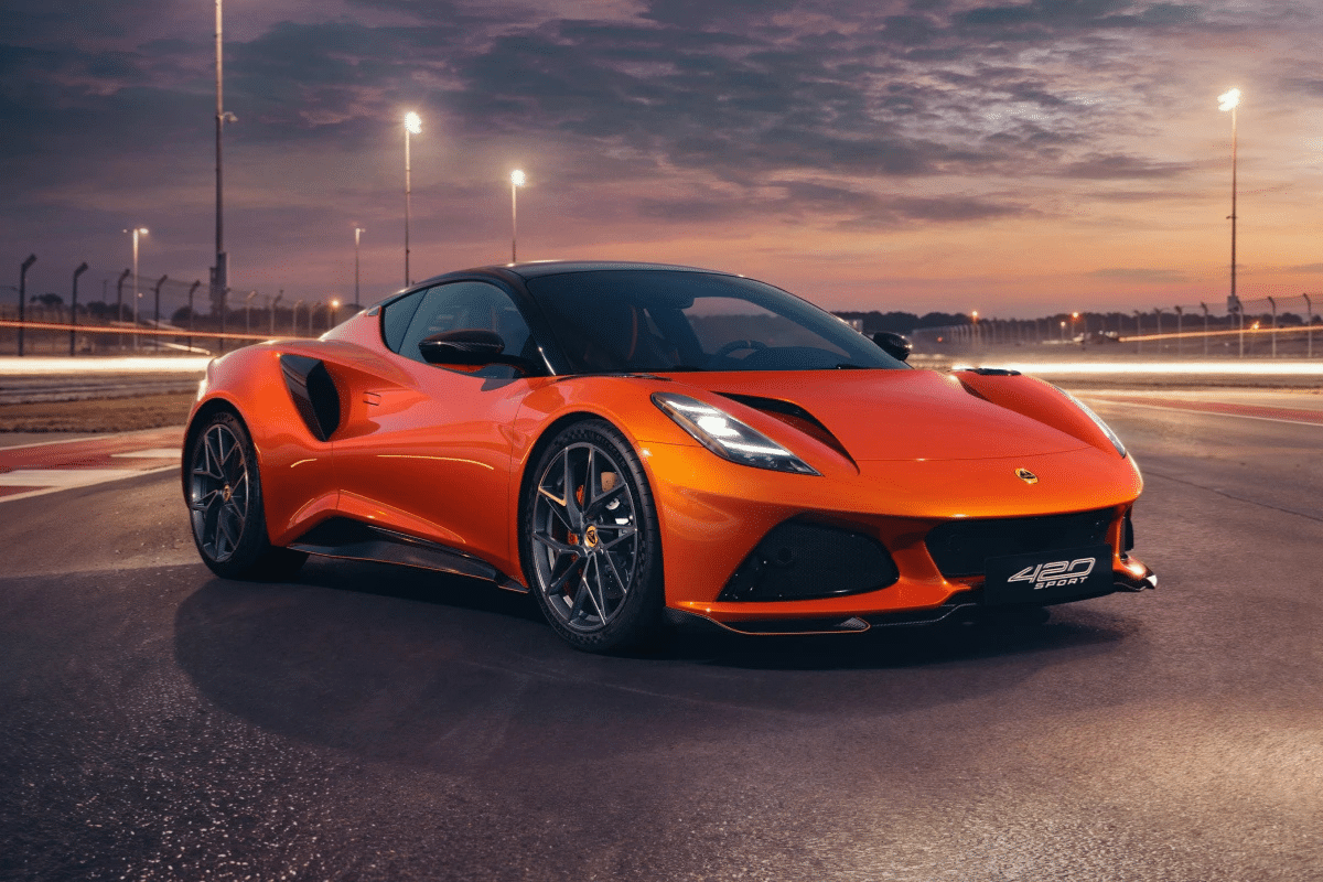 Lotus Emira 420 Sport design extérieur