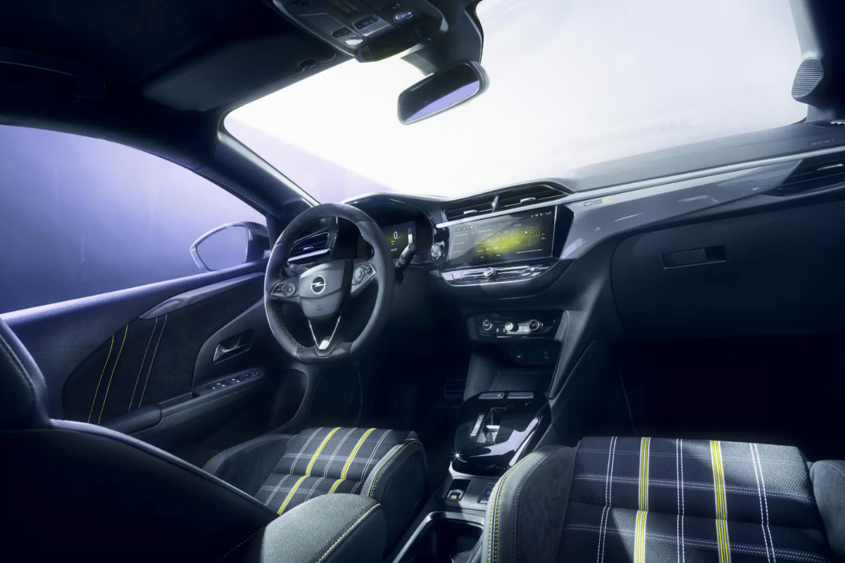 Opel Corsa GSE design intérieur