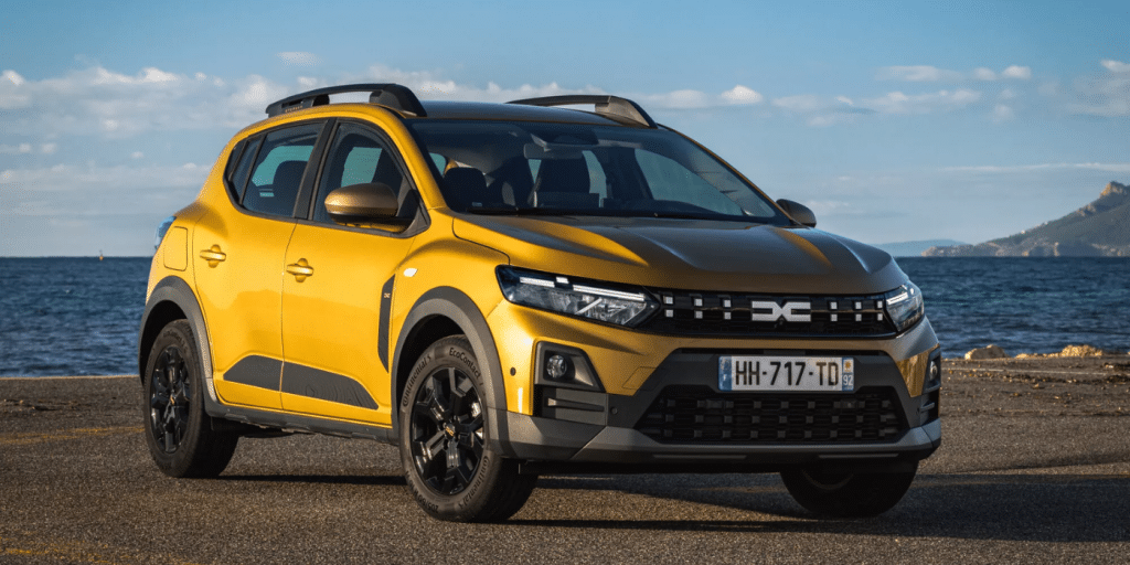 Dacia prépare une Sandero hybride : la citadine low-cost pourrait changer de dimension