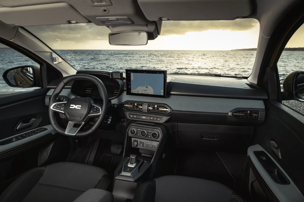 Sandero Hybrid 155 design intérieur
