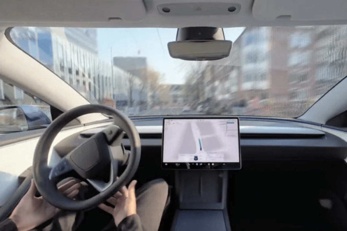 Tesla FSD