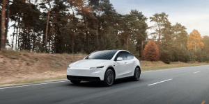 Des milliers de Tesla Model Y rappelées pour un problème presque comique