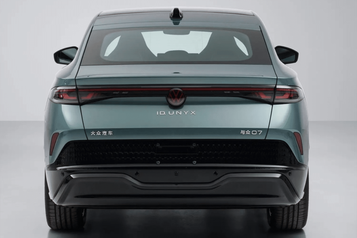 Volkswagen ID. Unyx 07 vue de derrière