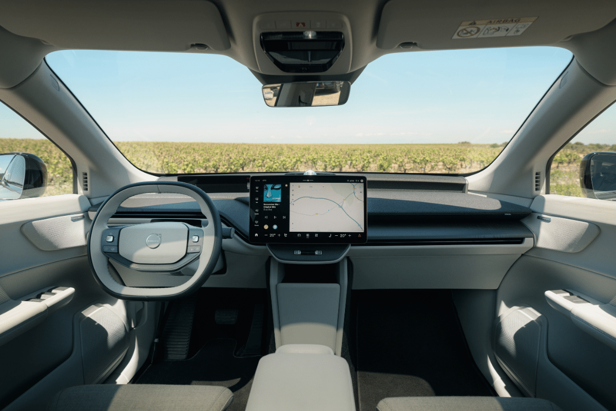 Volvo EX60 2027 design intérieur