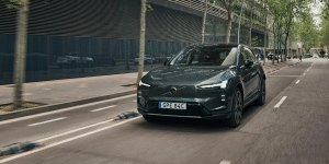 Le nouveau crossover Volvo serait plus rapide qu’une BMW M3