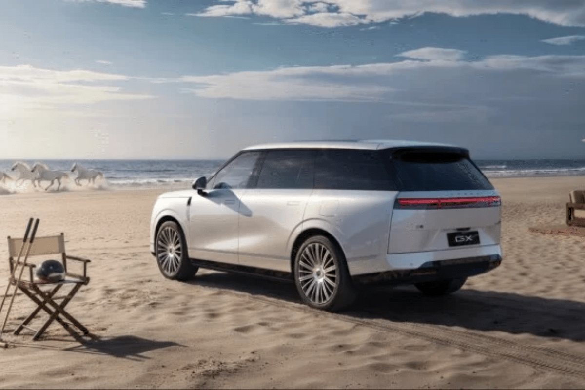 Xpeng GX vue arrière