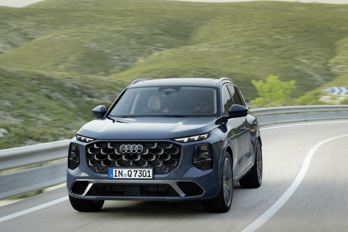 Audi Q7 vue de face