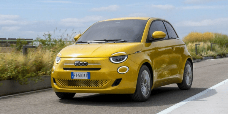 Sous les 20 000 €, cette hybride italienne ne joue pas la carte de la vitesse