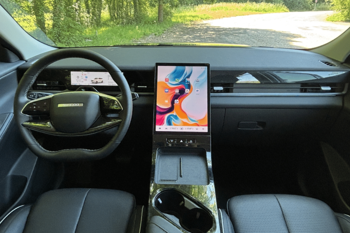 Jaecoo 5 Hybride 224 ch vue du volant