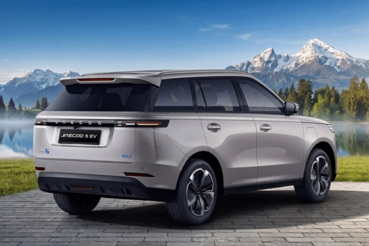 Jaecoo 5 électrique vue arrière