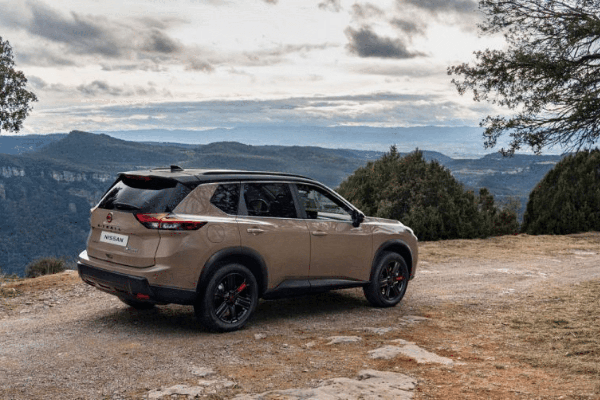 Nissan X-Trail vue arrière