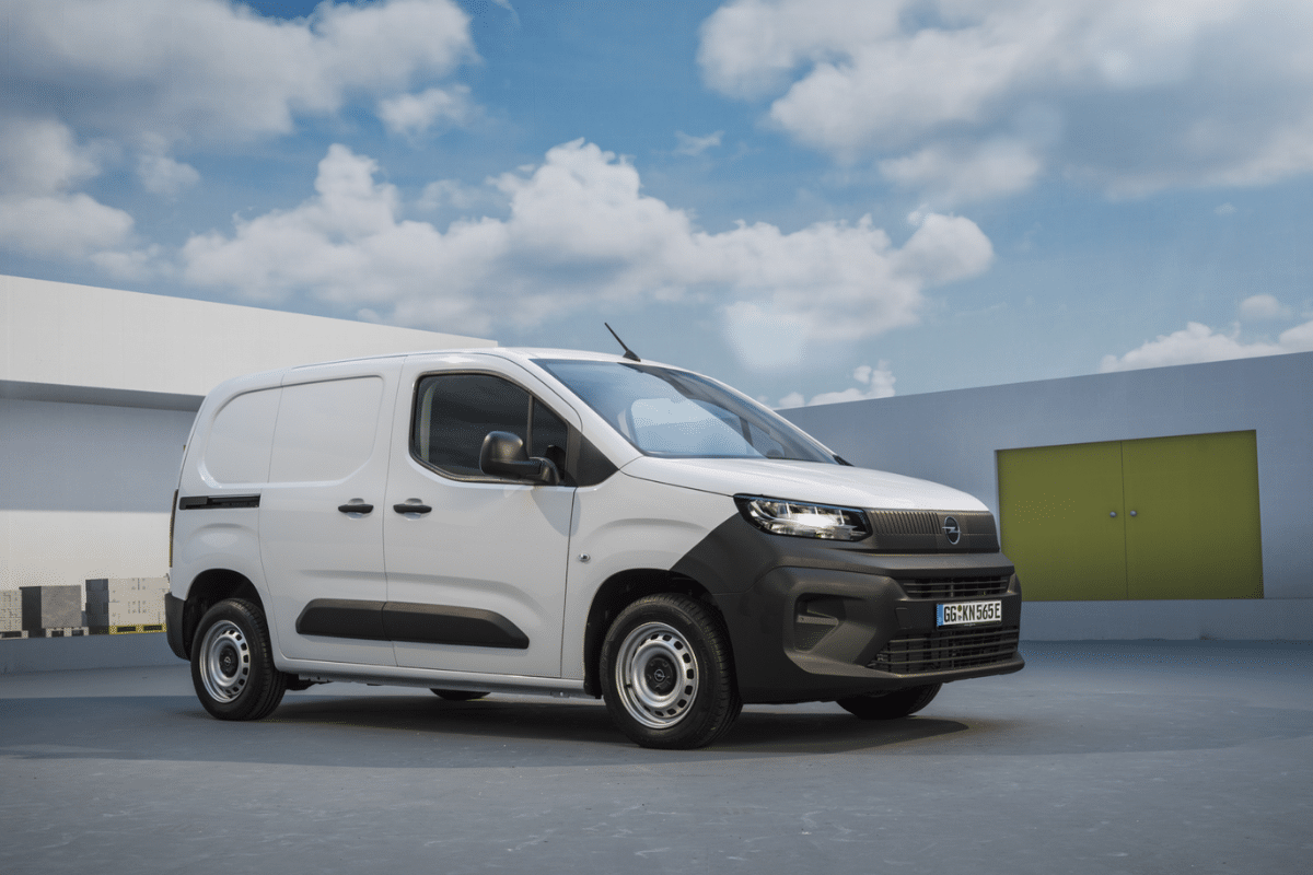 Opel Combo Cargo Start