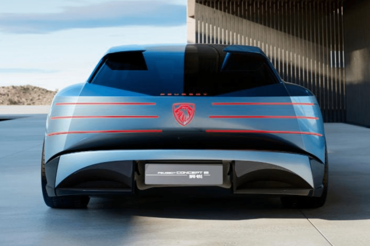 Peugeot Concept 6 vue de derrière