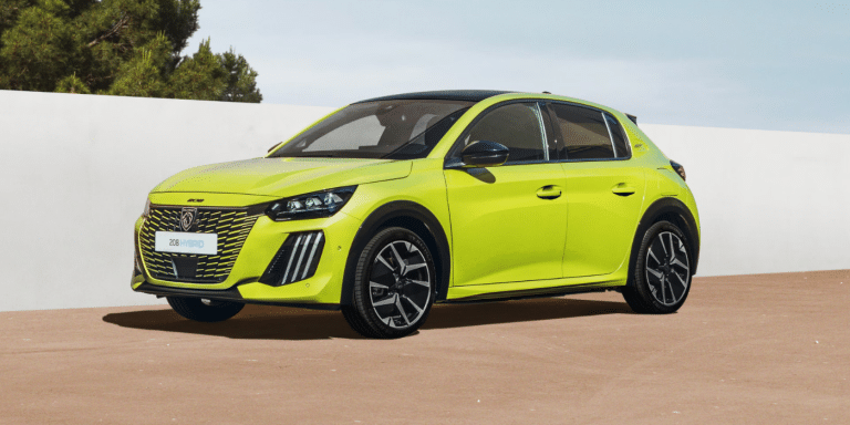 Leasing social 2026 : la Peugeot e-208 pourrait-elle encore être l’une des meilleures affaires du marché ?
