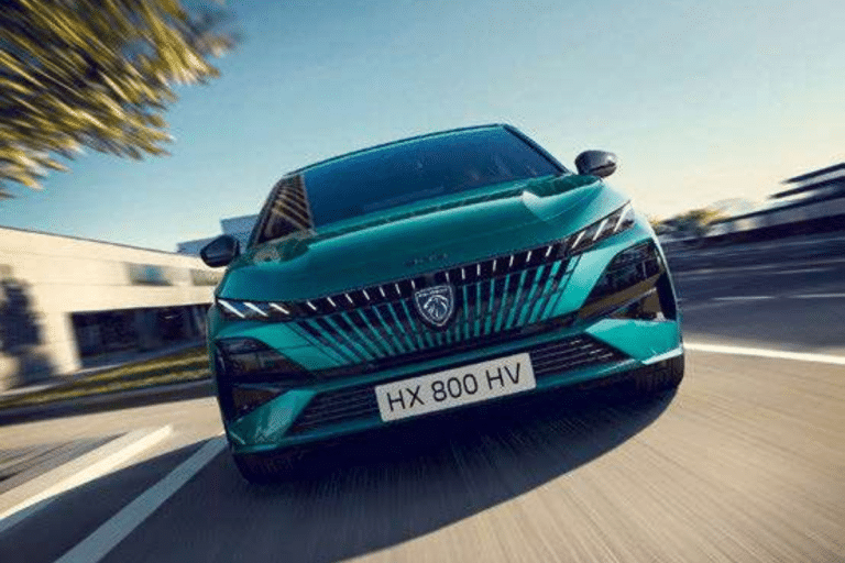 Leasing social 2026 : combien coûtera la Peugeot e-308 ?