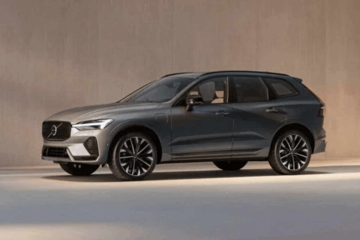 Volvo XC60 vue de face