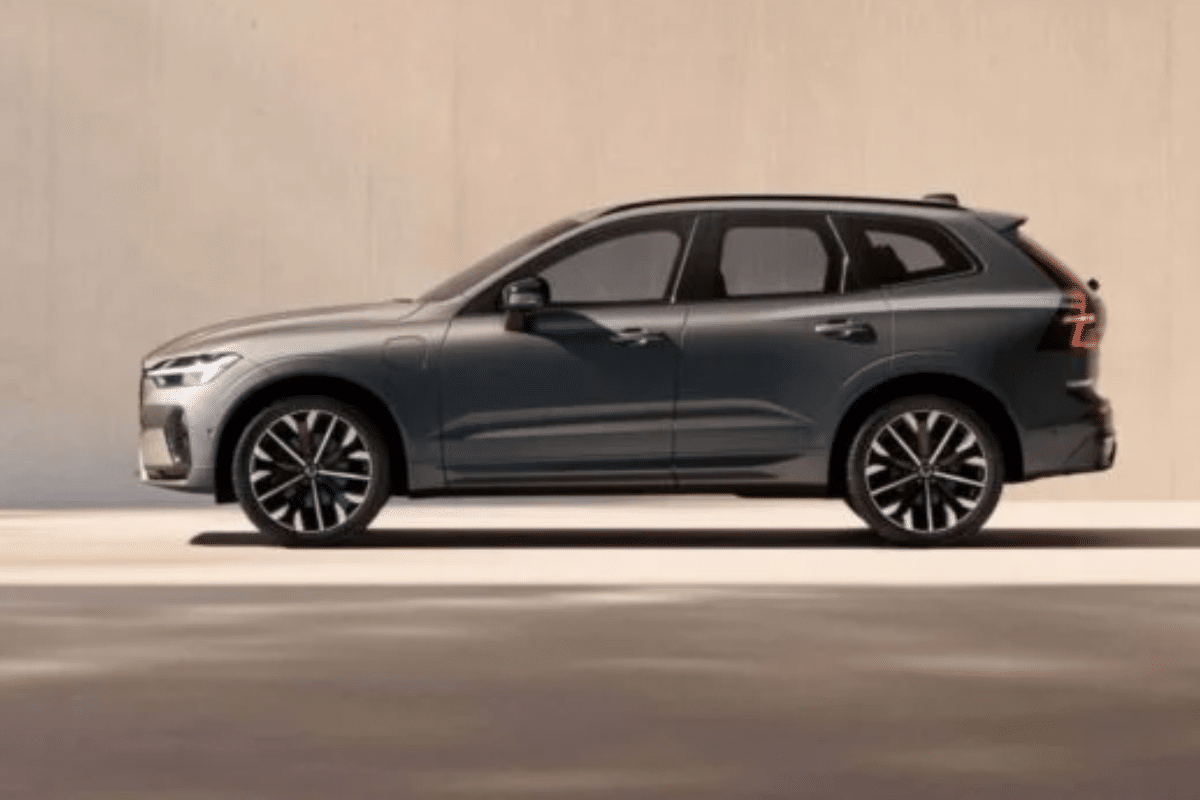 Volvo XC60 vue de profil