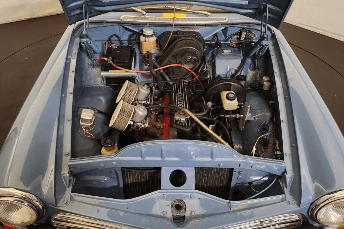 1968 Volvo Amazon 133 GT vue du moteur
