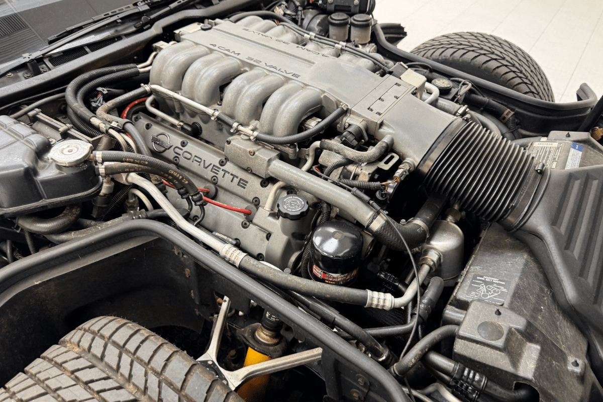1990 Chevrolet Corvette ZR1 C4 vue du moteur