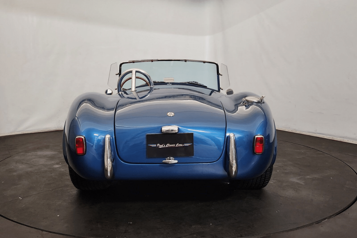 1993 AC Cobra 427 vue arrière