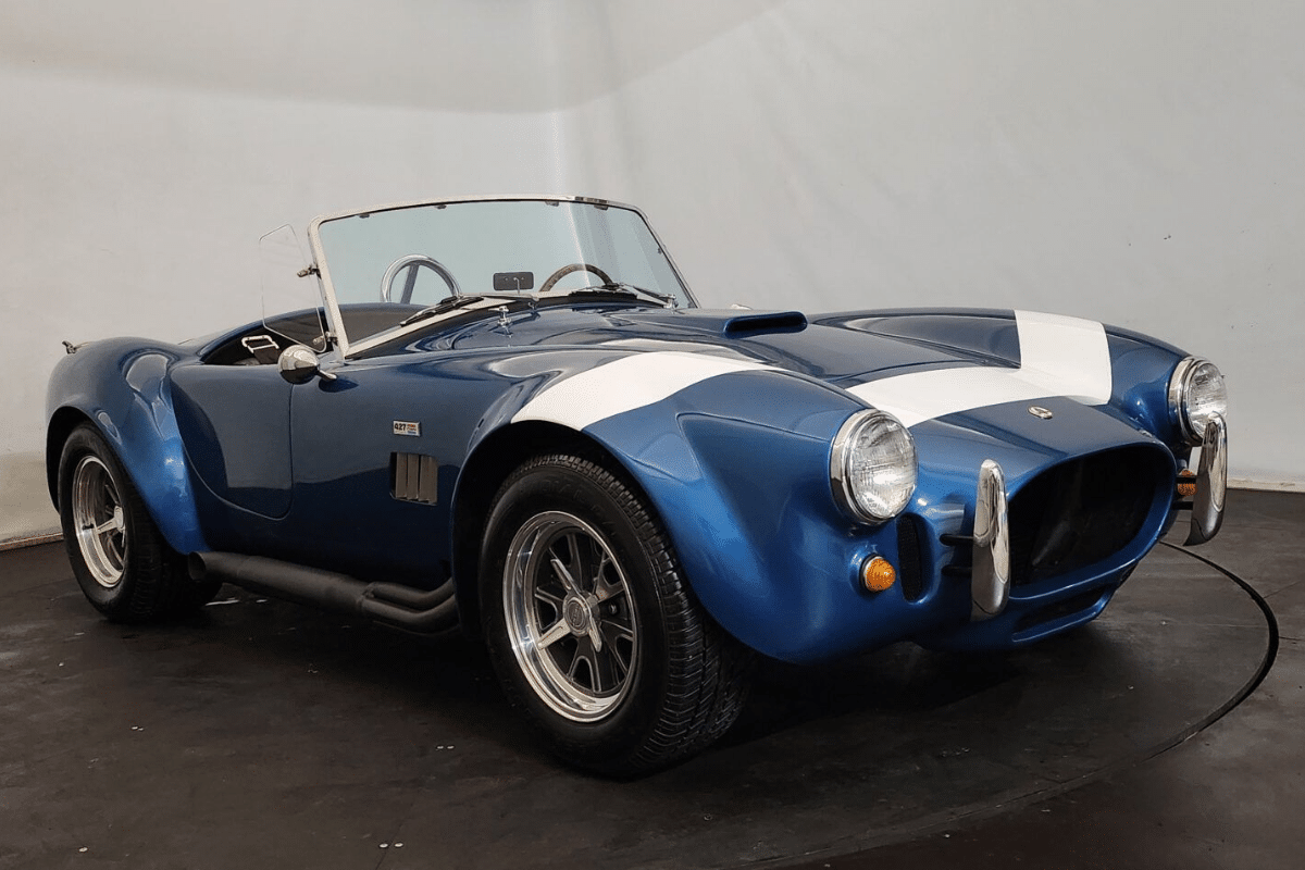 1993 AC Cobra 427 vue de face