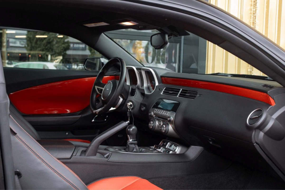 2011 Chevrolet Camaro 6.2 V8 SS Manual vue du volant