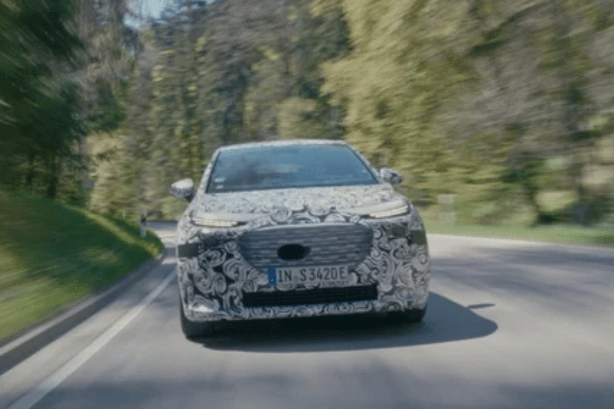 Audi A2 e-tron vue de face