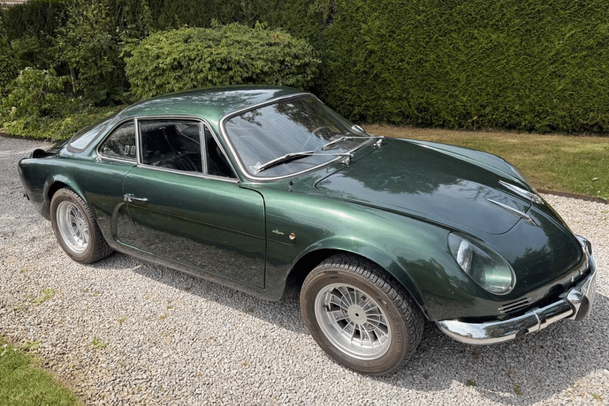 ALPINE RENAULT A110 - 1969 vue de profil